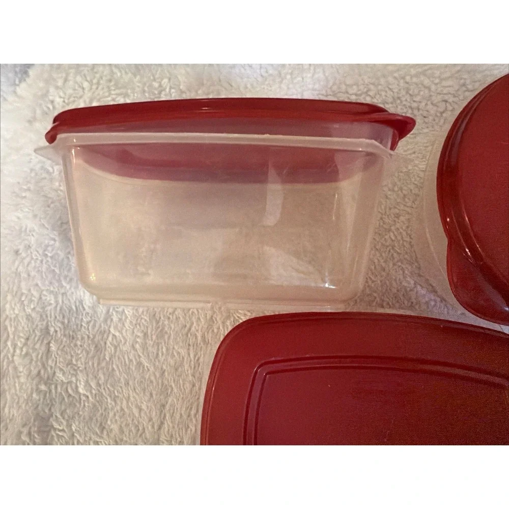 Rubbermaid Food Storage Containers 3.2, 3.2 2.1Cup W/ Red Lids Set of 3 Made USA